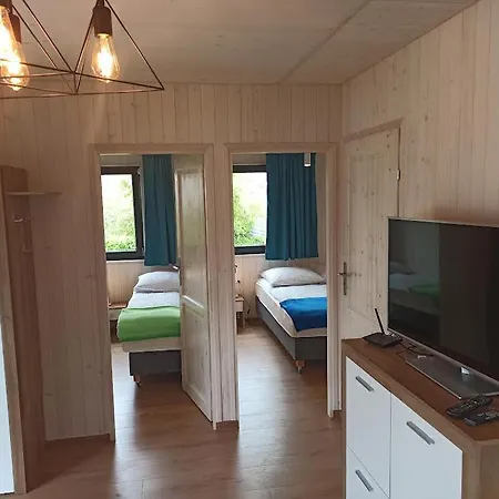 Domki-apartamenty Hals *